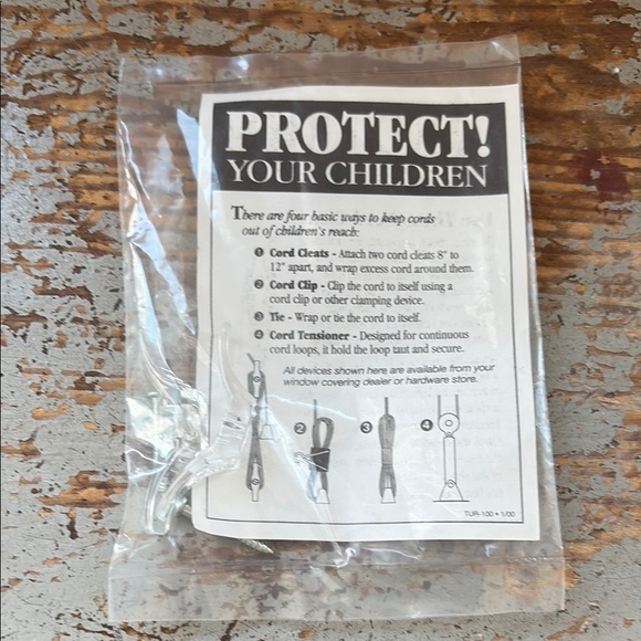 13 Sets NIP Child / Pet Safety Cord Clip Cleats For Wires and Blind Cords - Picture 3 of 3